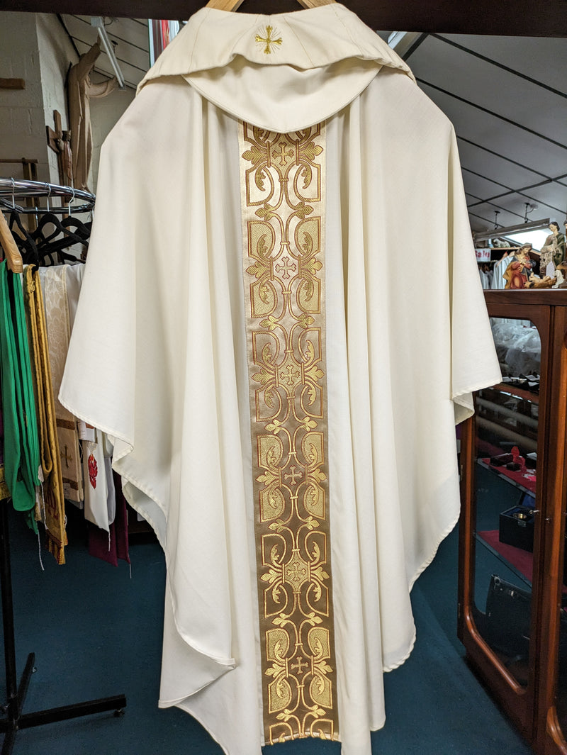 CHASUBLE AND STOLE (XUPJ2/3CS)